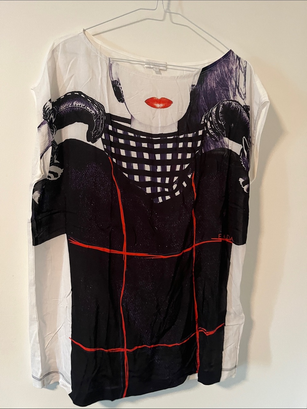 Escada Graphic Black & White Women's Top with Red Accent